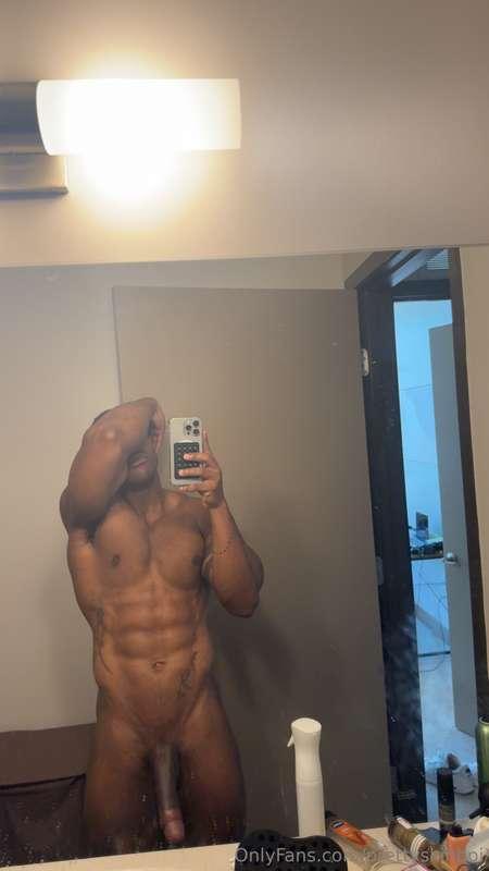 prettyskinboi main image
