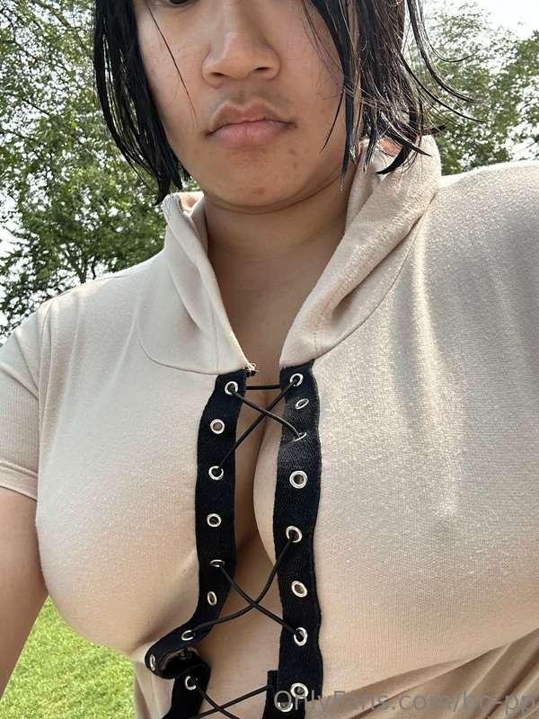 Lemme know if I nip slip (I’m not wearing a bra)