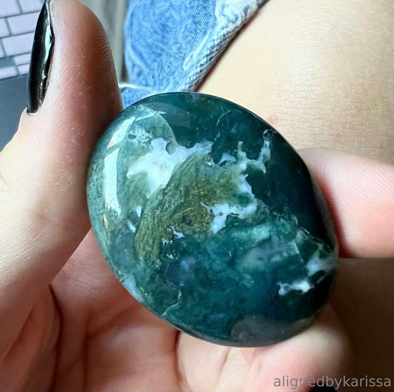 Ruby Zoisite 🧿
This crystal is one that harnesses great harm..