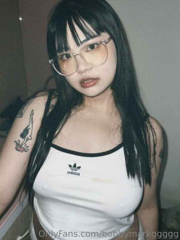 眼鏡騷包寶貝🥵🥵