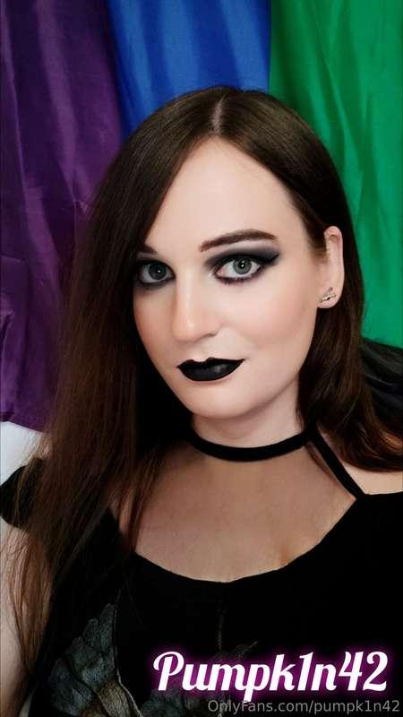 Happy pride month 🏳️‍🌈🏳️‍⚧️ To celebrate I'm running a 50% s..