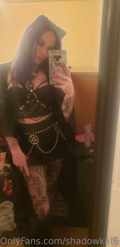 Would you party with me on Halloween night?