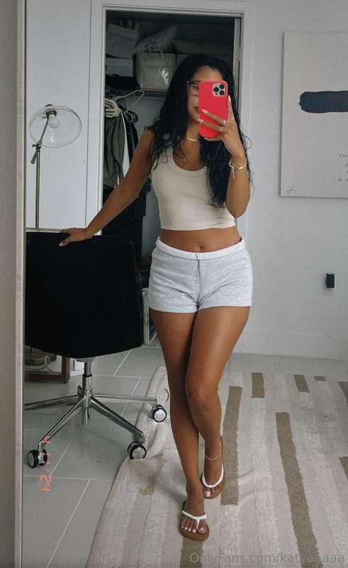 Feeling comfy but maybe a little too dressed… think I should..