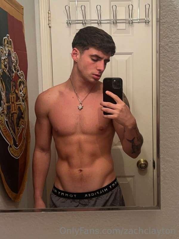 shirts are overrated 😈😊