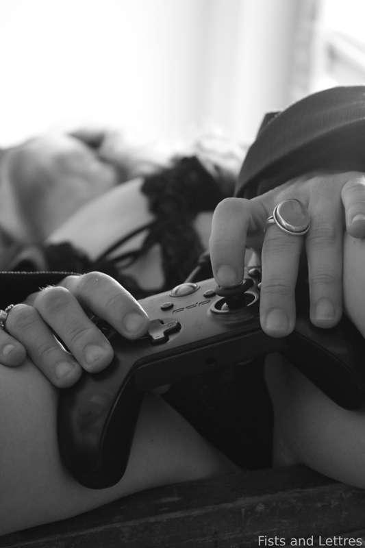 fistsandlettres image #1
