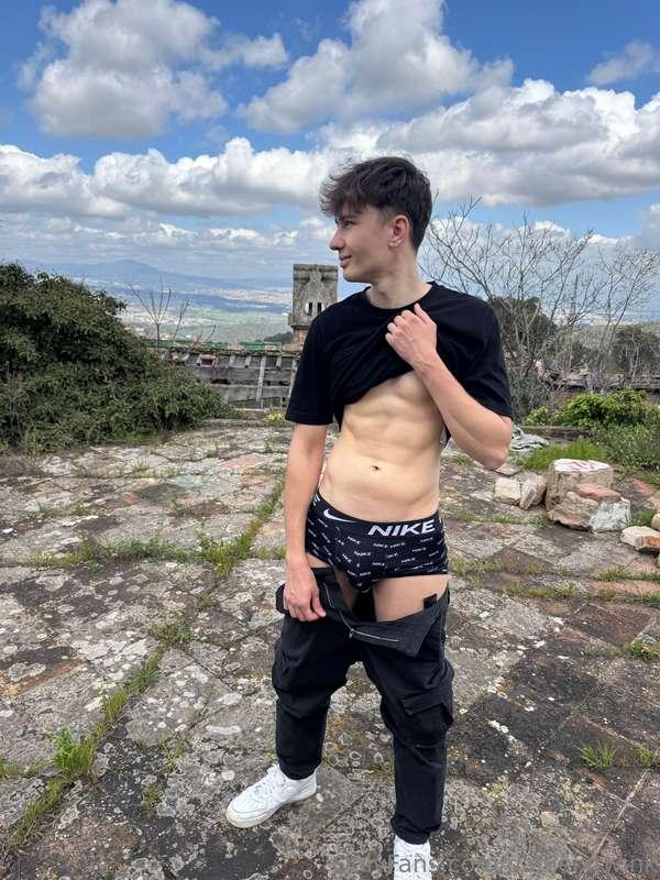 Front or back?😛