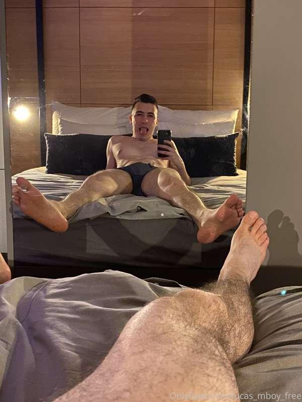 Hey guys! I invite you to subscribe to my paid profile @luca..