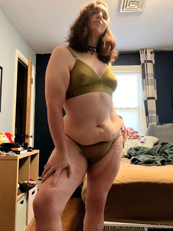 I’ve been told I look very good in green, but also nude. So ..