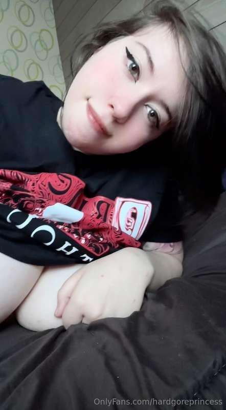feeling cute, kinda wanna misbehave. 🙈😈