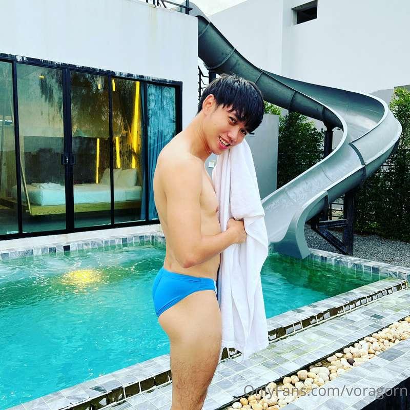 มาเล่นน้ำกันเถอะคร้าบ
ready to join with me?