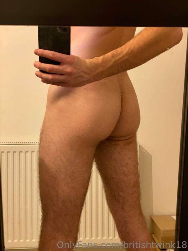 Would you slap my bubble butt? ;)
