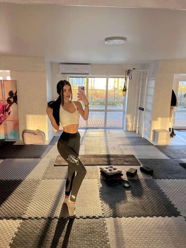 A diet is when you eat a salad, but in your mind you’re alre..