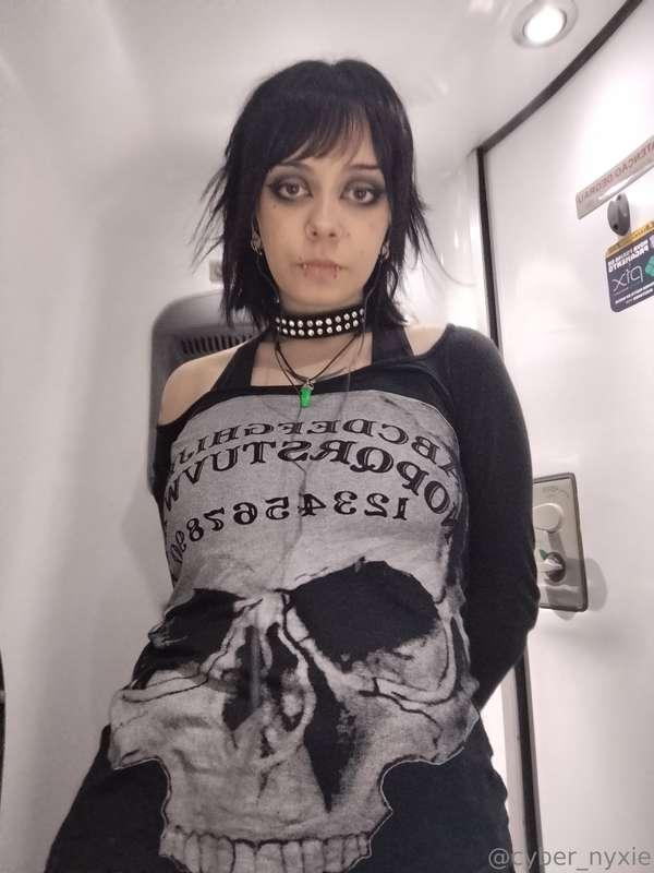 cyber_nyxie image #2