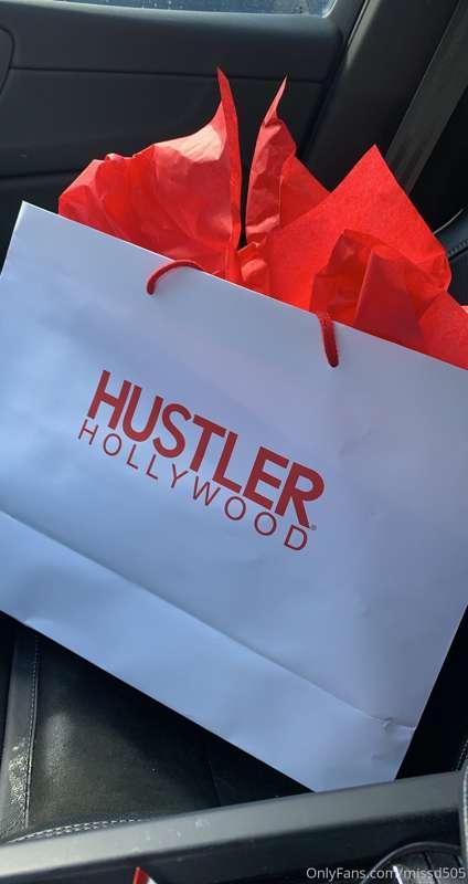 If anyone wants to see me try this stuff on later send me a ..