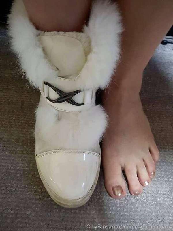 What would you like to lick more? My feet or my dirty shoes?..