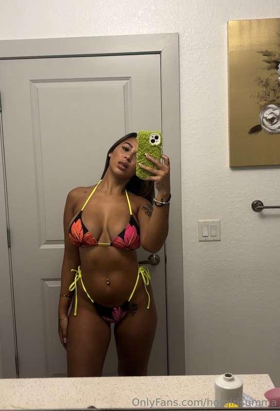 Bikini season 🙈🍑