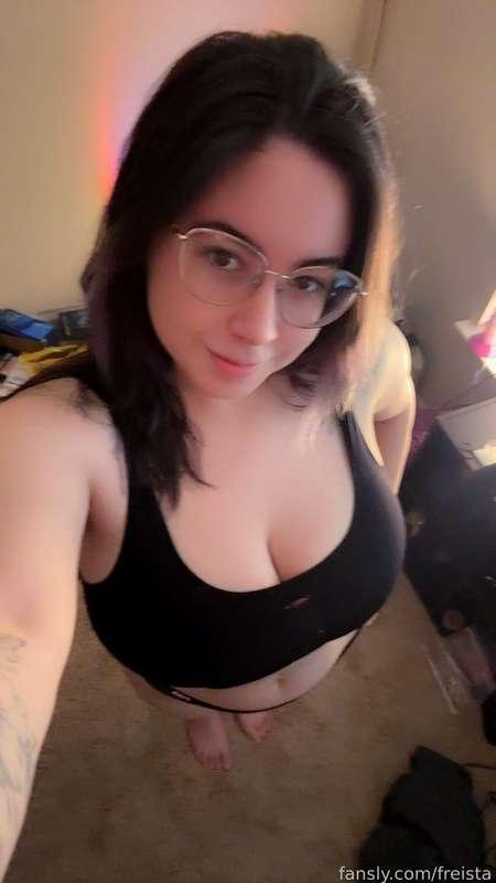 wanna game together? 🥹💜
