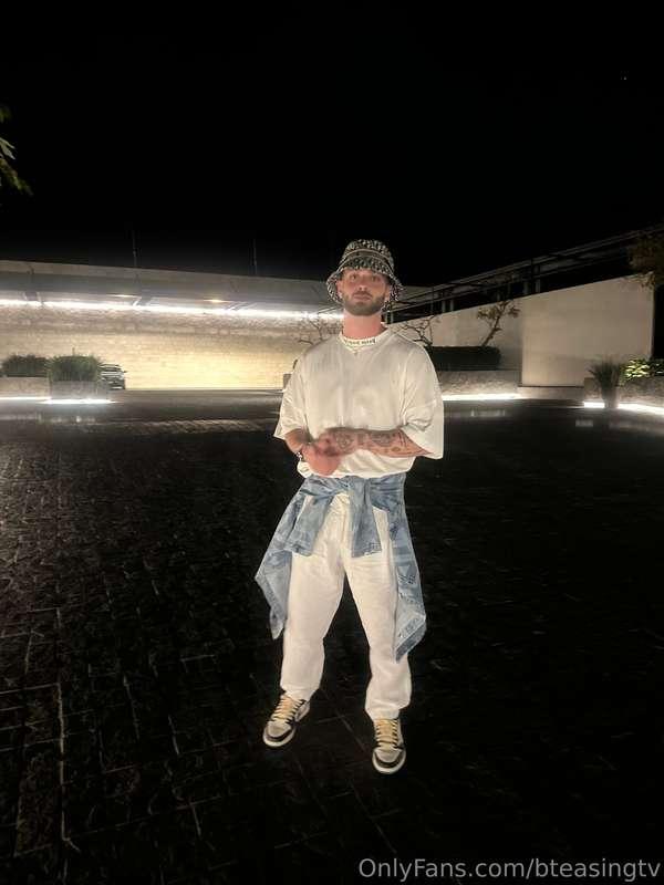 Do I rock this fit or what😏