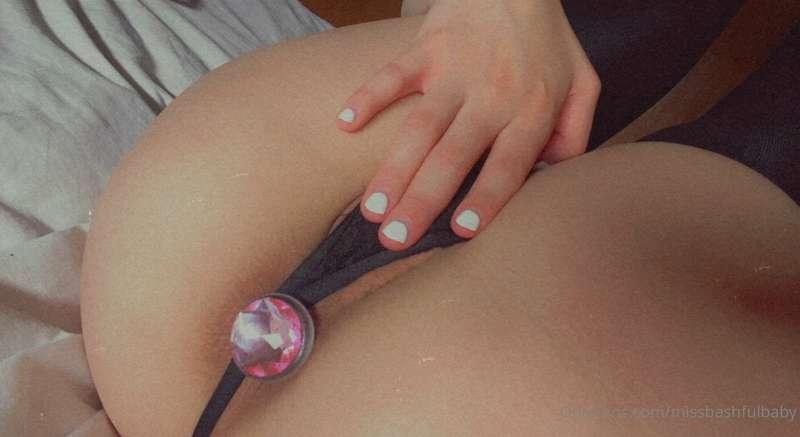 ♡ hit the target and i'll post more plug content ♡