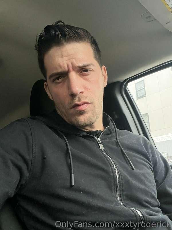 Shaved and fresh ready to be the best me I’ve ever been!