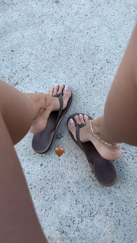 just a girl and her favorite sandals 🤎