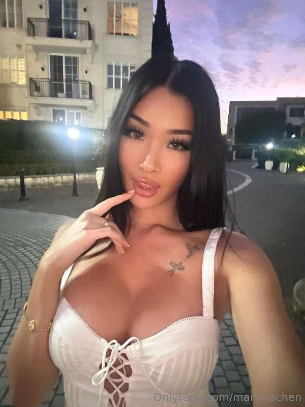 👅