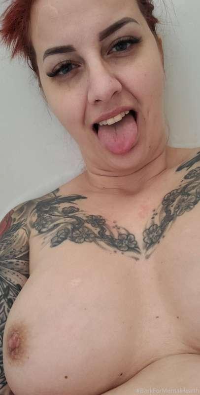 got my smile back *aka* two new front teeth (new crowns)