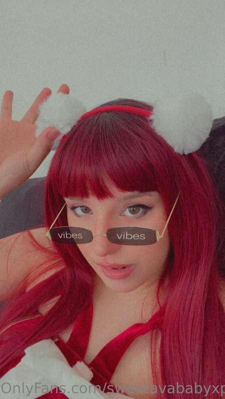 See the full set of pictures on my paid page :)