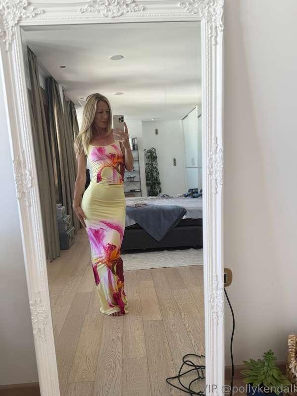 Long day, long dress, and maybe just a little bit of mischie..