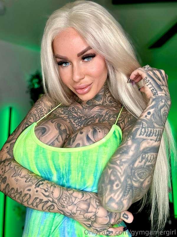 What’s your favorite sex position?😈