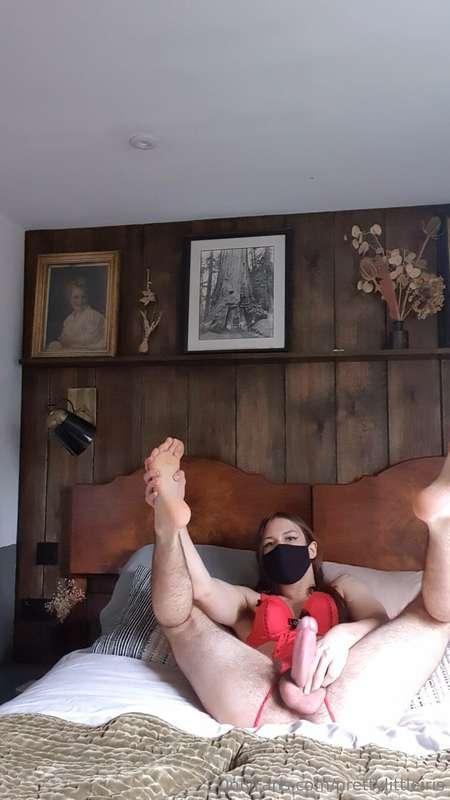 Would you suck my cock and then work your way down? 🥵🥵🥵