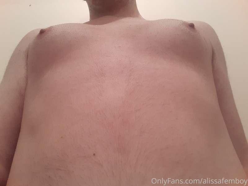 Do U like my femboy's tits Daddy? Owo❤