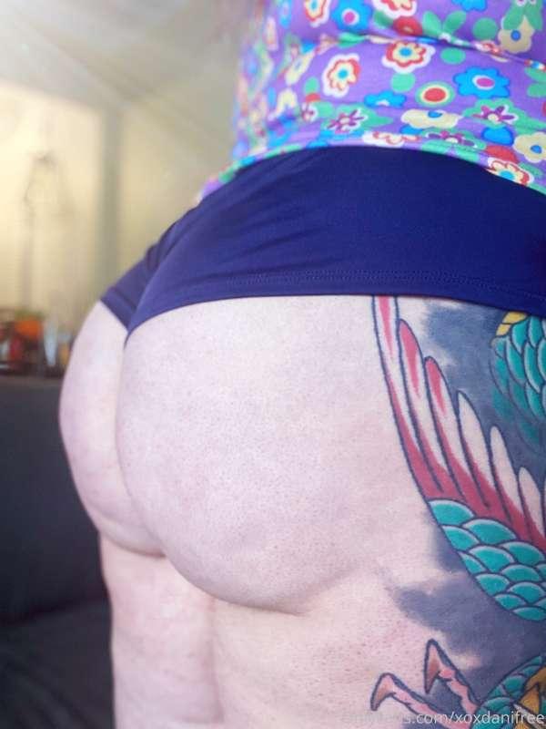Thick😜