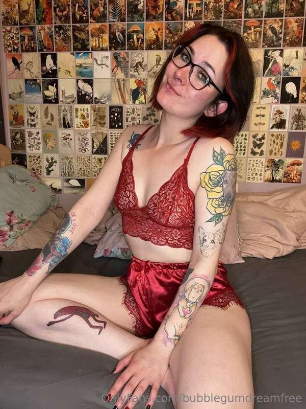 Do you wanna see my pretty pussy & cute asshole? 😍🥰👆🏻 LINKS ..
