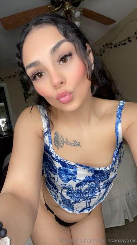 Dangerously seductive, yet irresistibly charming. 😍😘