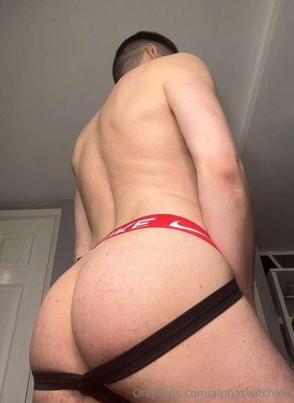 I know u want to lick and kiss it, even have me sit on ur fa..