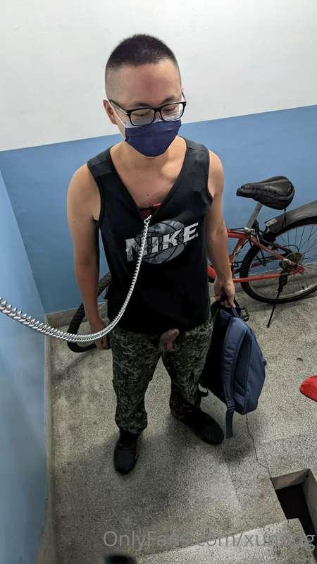 看完煙火要被帶回去放煙火了😖