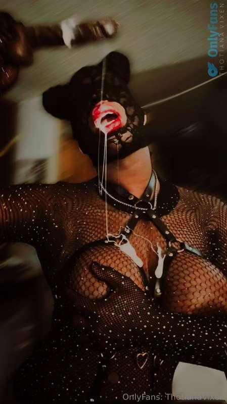 Swipe😈 Im a Human Glory Hole 🕳️