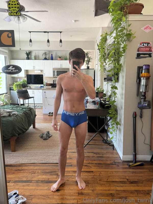 josh_twink image #2