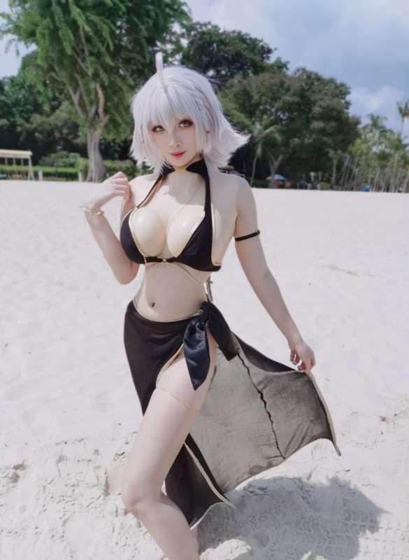 Jalter 4th Anniversary shoot today ?