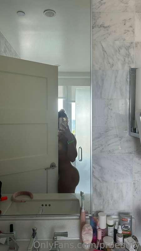 Good morning baby ☀️
You've been asking for more PUSSY...
So..
