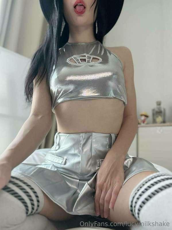 Silver skirt 🩶