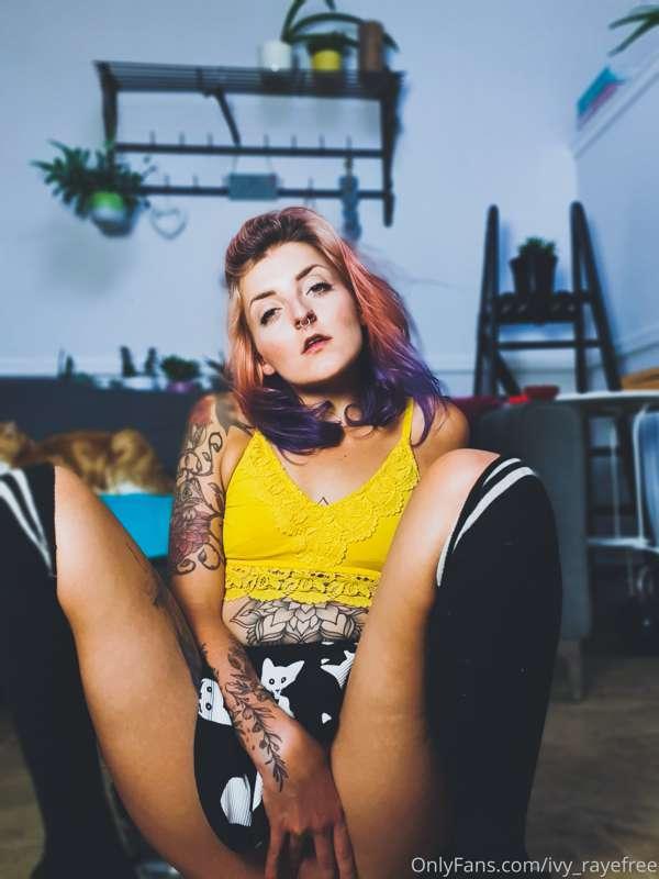 You can see my pussy and butt plug on my other page 😈