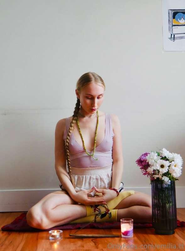 Morning meditation 🧘‍♀️💫