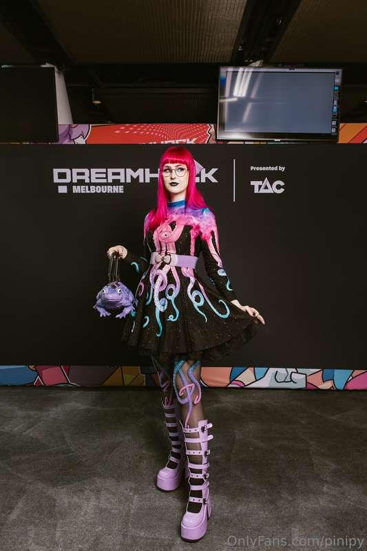 At Dreamhack this weekend so I won't be around as much to ms..