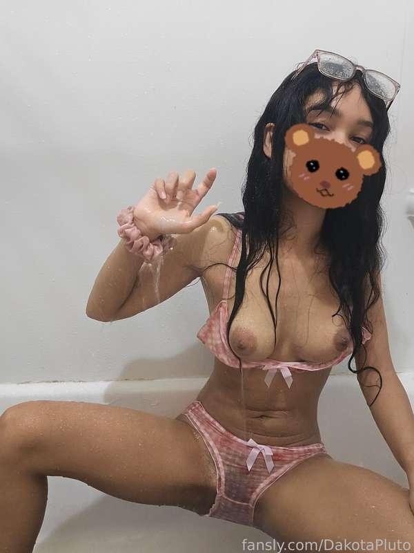 Jiggle em!!

#teen #petite #barelylegal #18 #young #skinny #cute #tiny #18yo #pussy