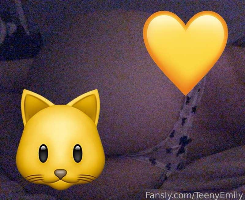 teenyemily image #3
