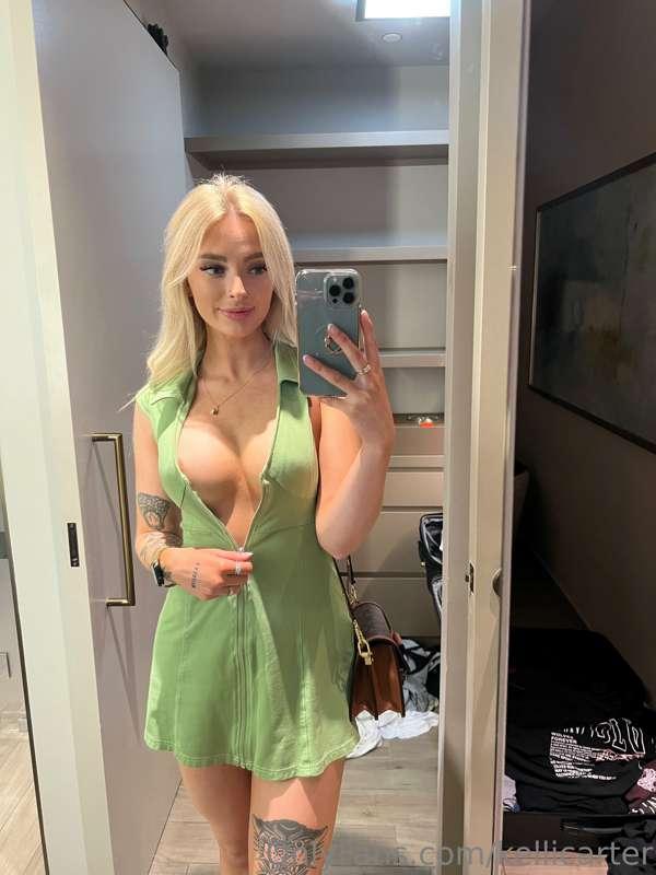 Do you like my dress? 😉🍀