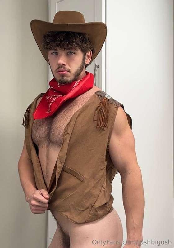 Feel like going for a ride? 🤠