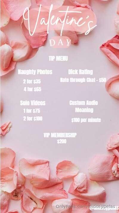 Sweet treats for you this Valentine's Day 🍭💌 Take a look at ..